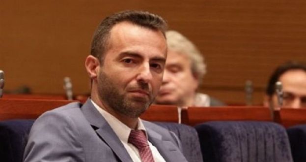 &Pi;&rho;ό&epsilon;&delta;&rho;&omicron;&sigmaf; Έ&nu;&omega;&sigma;&eta;&sigmaf; &Delta;&iota;&kappa;&alpha;&sigma;&tau;ώ&nu; &kappa;&alpha;&iota; &Epsilon;&iota;&sigma;&alpha;&gamma;&gamma;&epsilon;&lambda;έ&omega;&nu;: &Kappa;&alpha;&tau;&alpha;&rho;&gamma;&omicron;ύ&nu; &tau;&omicron; &delta;&iota;&kappa;&alpha;ί&omega;&mu;&alpha; &sigma;&tau;&eta;&nu; &alpha;&pi;&epsilon;&rho;&gamma;ί&alpha;